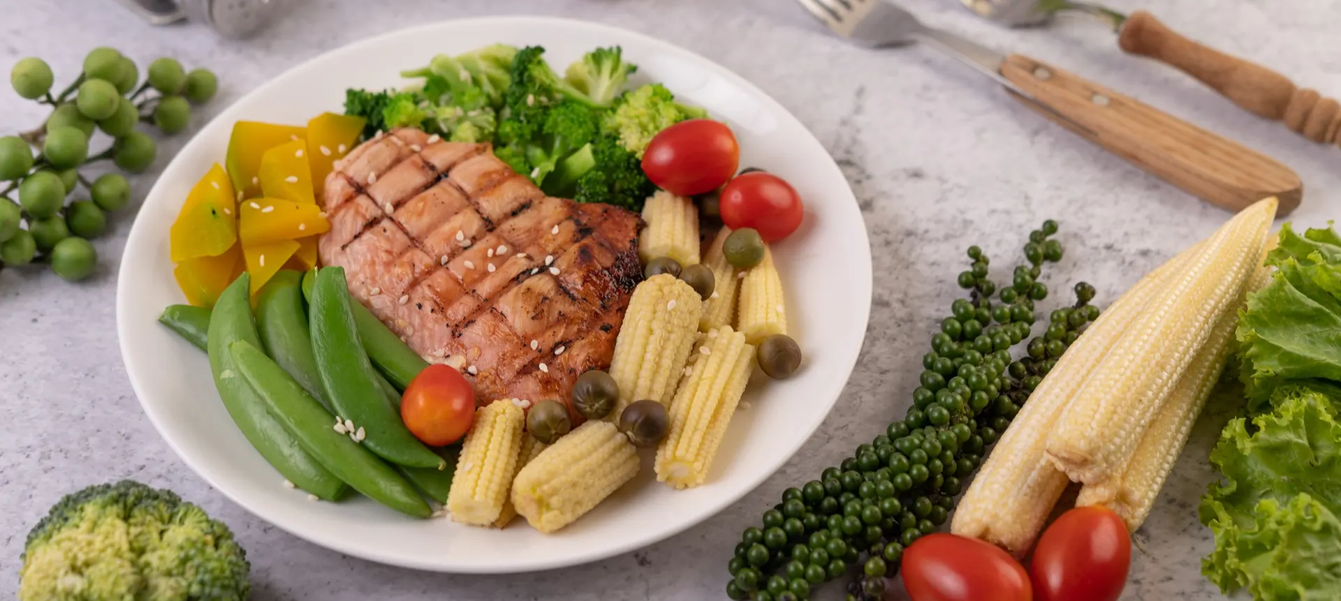 Konsumsi Makanan Bergizi Seimbang